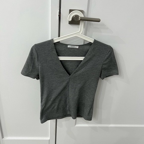 ZARA V NECK TOP - Picture 3 of 3